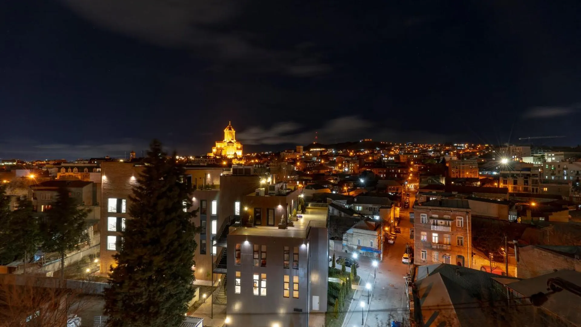 4Season Avlabari 2 Appartement Tbilisi 0*,  Georgië