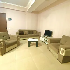  شقة Mg In
